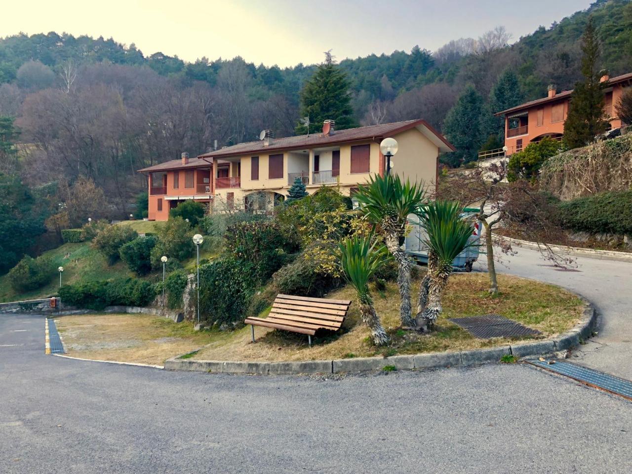 Le Terrazze Vista Lago Piscina Tennis Parking Wi-Fi Menaggio Exterior photo