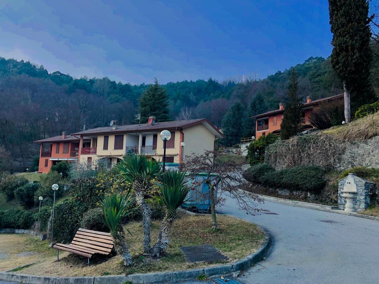 Le Terrazze Vista Lago Piscina Tennis Parking Wi-Fi Menaggio Exterior photo